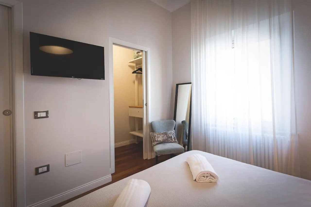 Гостевой дом Отель Piazza Duomo Deluxe Чечина