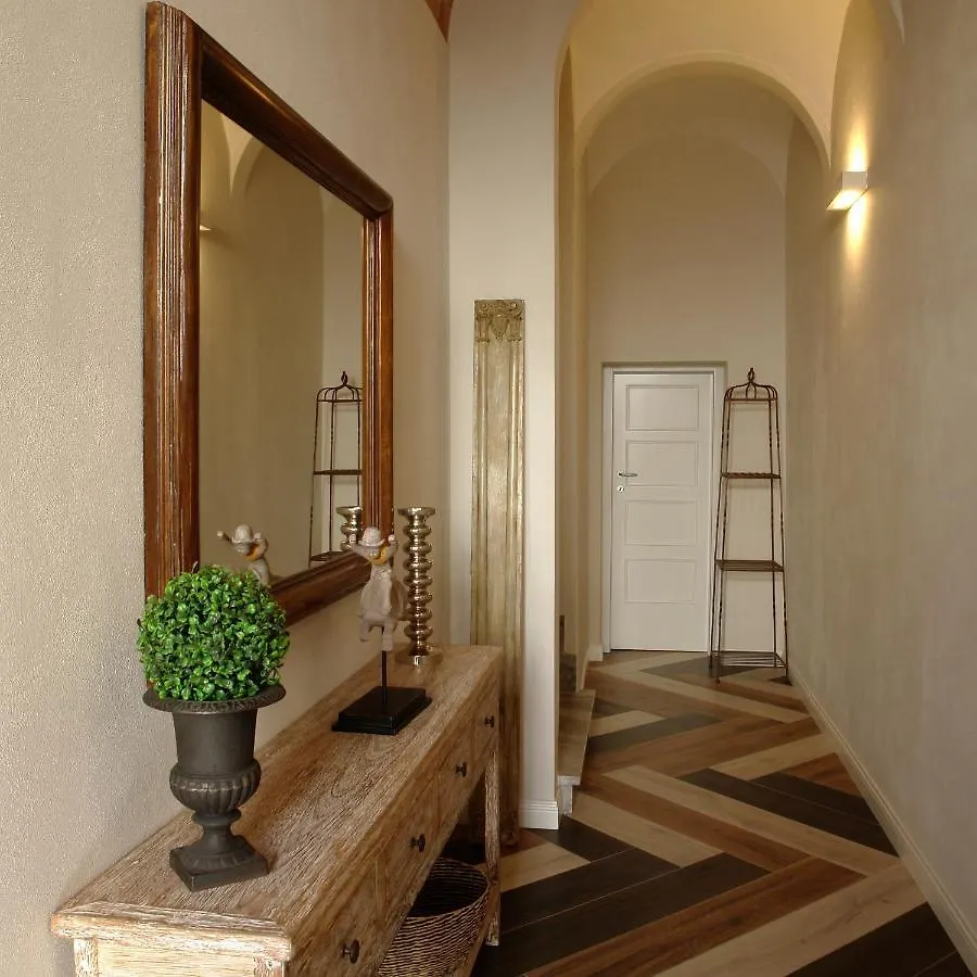 Отель Piazza Duomo Deluxe Чечина Гостевой дом